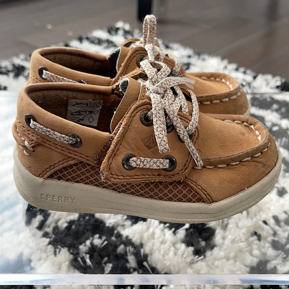 SPERRY’s !
